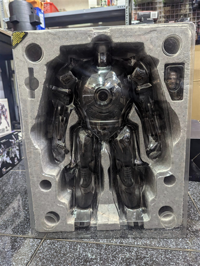 Mua bán (2ND) HOTTOYS IRON MONGER